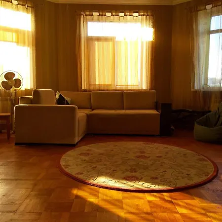 Alabama Mama Apartment Kyiv Exterior photo
