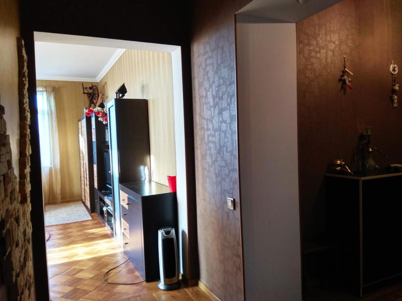 Alabama Mama Apartment Kyiv